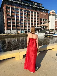 2D7127C1-11F6-4B2B-8D8C-6352BA37AB2D 2.webp